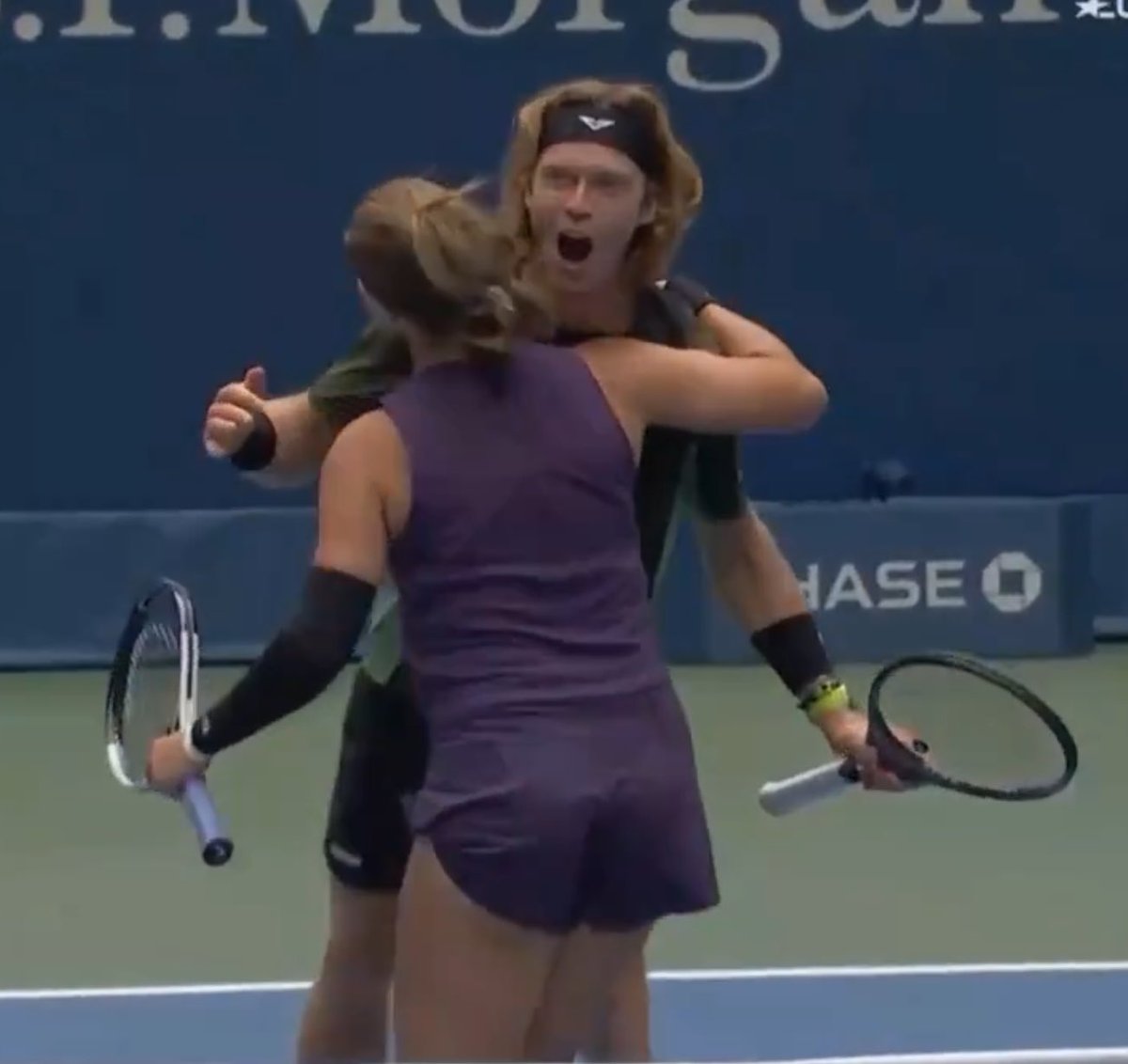 fly high family 🕊️🕊️ you will always be famous to me 🥺🫂