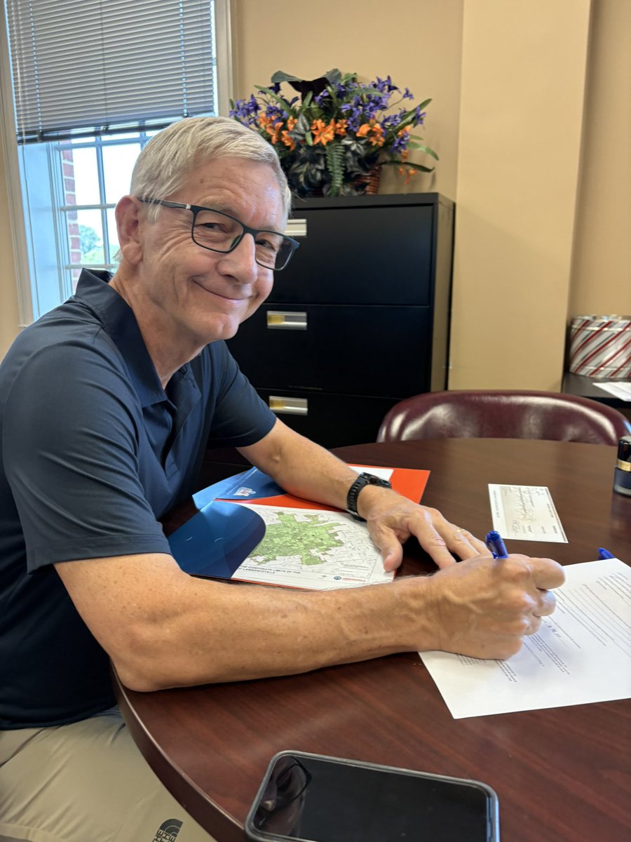 Randy Travis tweet media