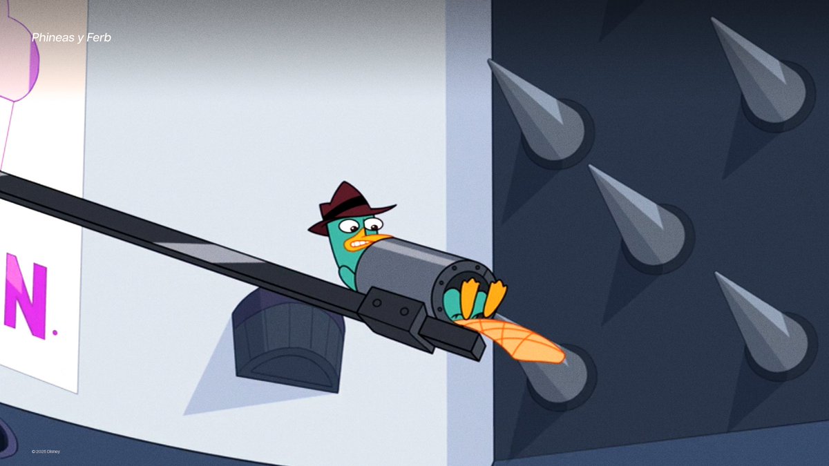 Disney Channel LA tweet media