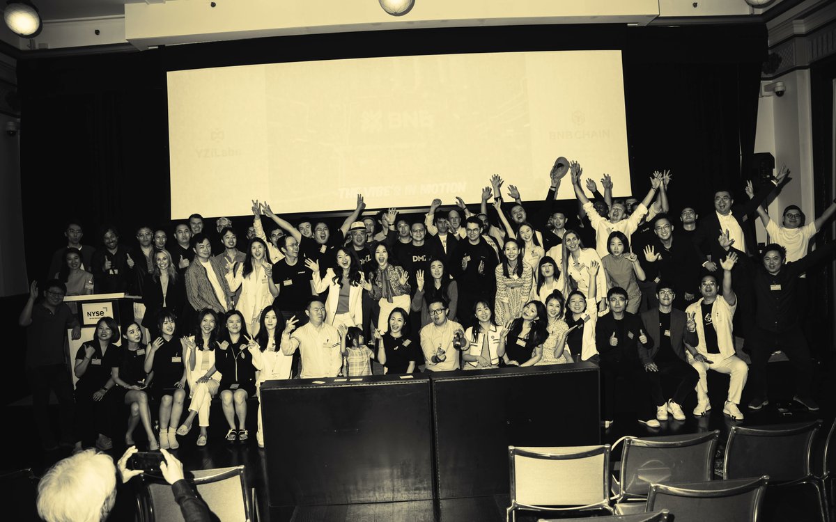 BNBCHAIN's tweet image. MVB 10 proved just how strong the appetite is for building on BNB Chain.

From 500+ applications, 15 projects were incubated and pitched live at the @NYSE 🗽

Here’s a look #InsideMVB &amp;amp; how Demo Day unfolded 👇