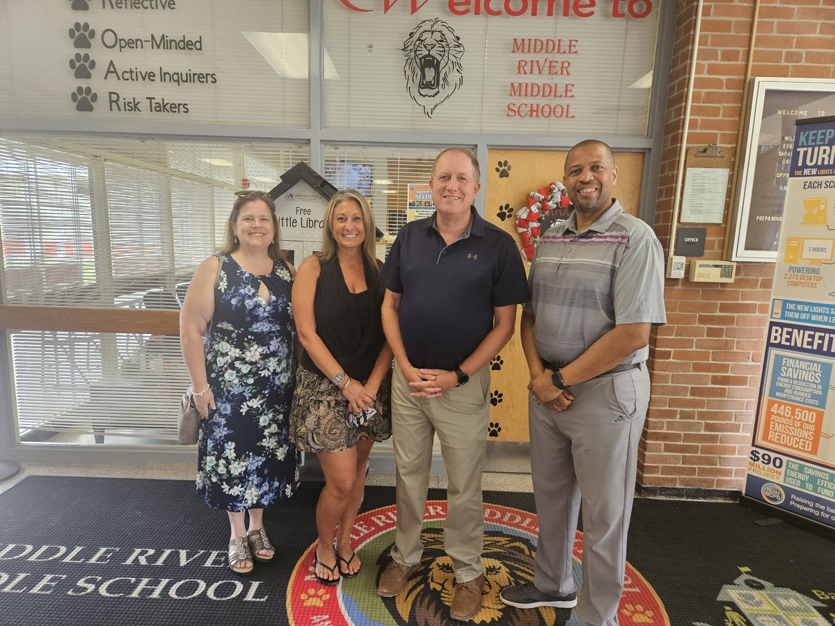 David Marks (@david_s_marks) on Twitter photo So happy to join <a href="/JulieHennBOE/">Julie Henn</a> at Middle River Middle this afternoon! Thank you to all our educators preparing for the first day. So happy to join <a href="/JulieHennBOE/">Julie Henn</a> at Middle River Middle this afternoon! Thank you to all our educators preparing for the first day.