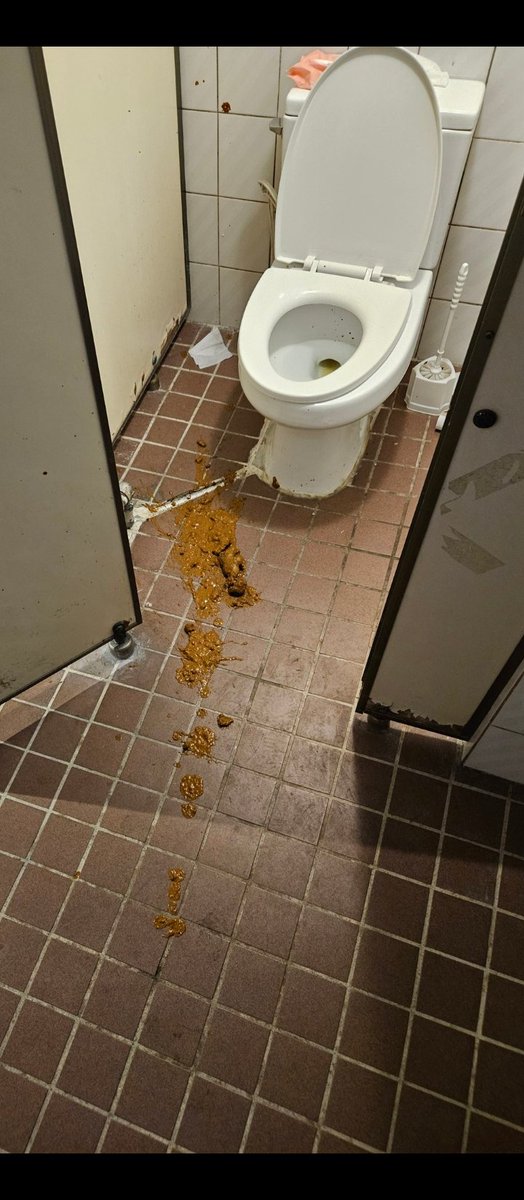 dirtyscat_boy tweet media