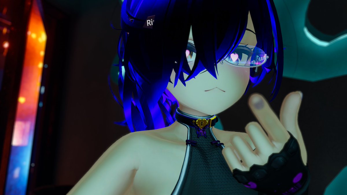 Come closer~  If you dare that is.