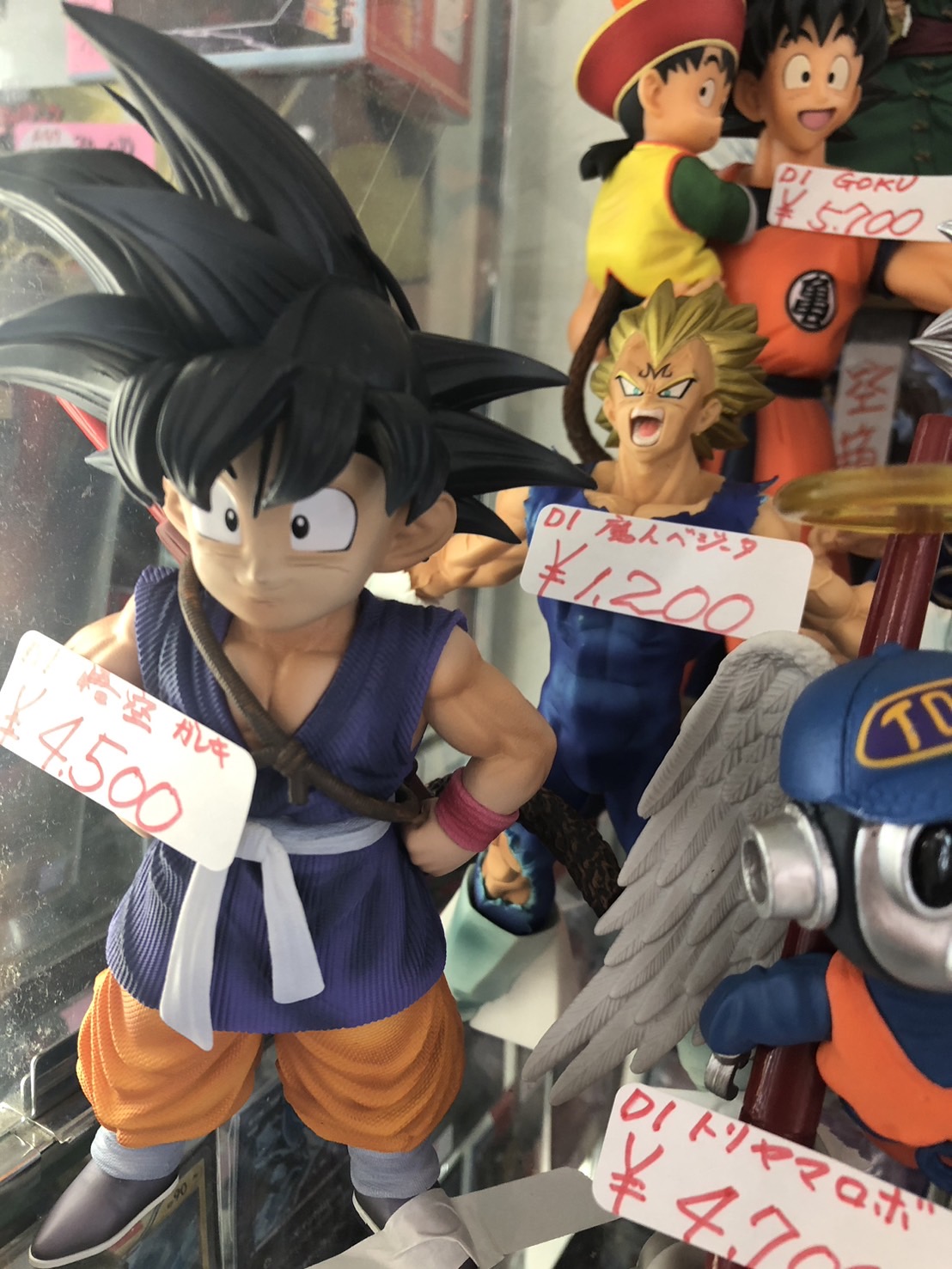ワンピース　ドラゴンボール　フィギュア　22体セット ワンピース・ドラゴンボール フィギュア5体セット - メルカリ