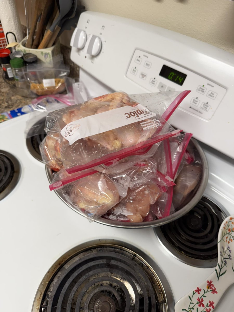 Moss Smythe tweet media