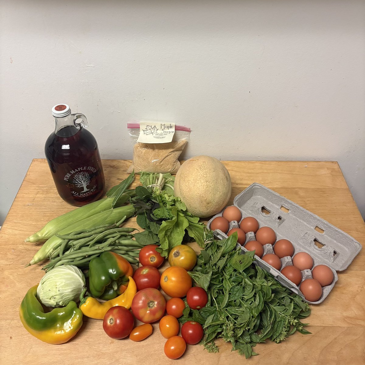 Sharon Collins, PAEMST (@collinsnyc) on Twitter photo Today’s beauty - CSA Distribution #12 of #organic #vegetables, #fruits and #eggs from <a href="/WindflowerFarm/">Windflower Farm</a> and <a href="/WHCSA/">WashingtonHeightsCSA</a>. I was super happy to also get my maple share this week from Davis Farm, and enjoyed volunteering at the #CSA with a really good crew. #summerbounty Today’s beauty - CSA Distribution #12 of #organic #vegetables, #fruits and #eggs from <a href="/WindflowerFarm/">Windflower Farm</a> and <a href="/WHCSA/">WashingtonHeightsCSA</a>. I was super happy to also get my maple share this week from Davis Farm, and enjoyed volunteering at the #CSA with a really good crew. #summerbounty