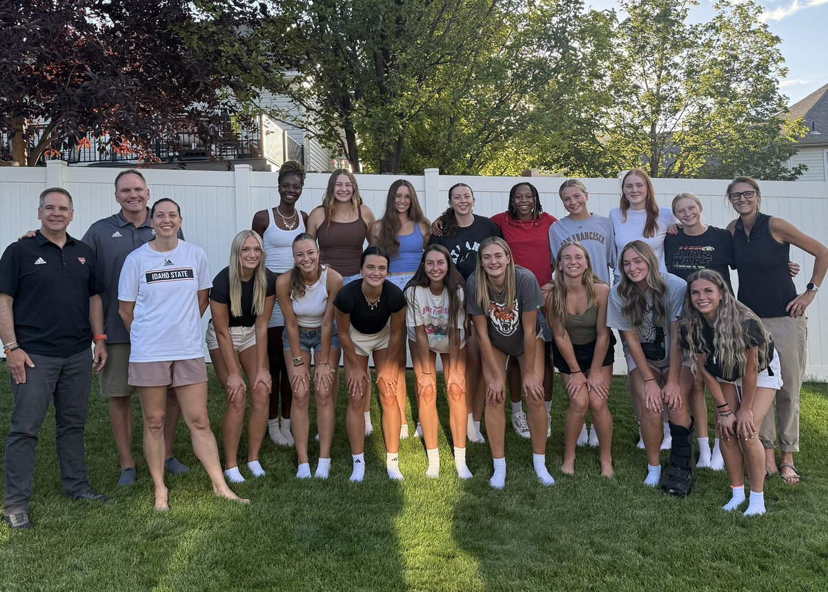 Thank you Pauline Thiros for having us over for dinner tonight! Great to visit ISU President Robert Wagner too!