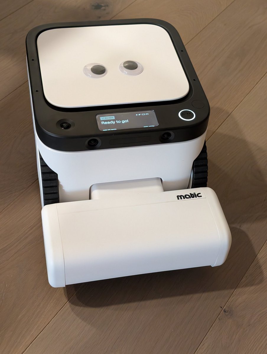Calling this guy Lil' Foomer
<a href="/maticrobots/">Matic Robots</a>