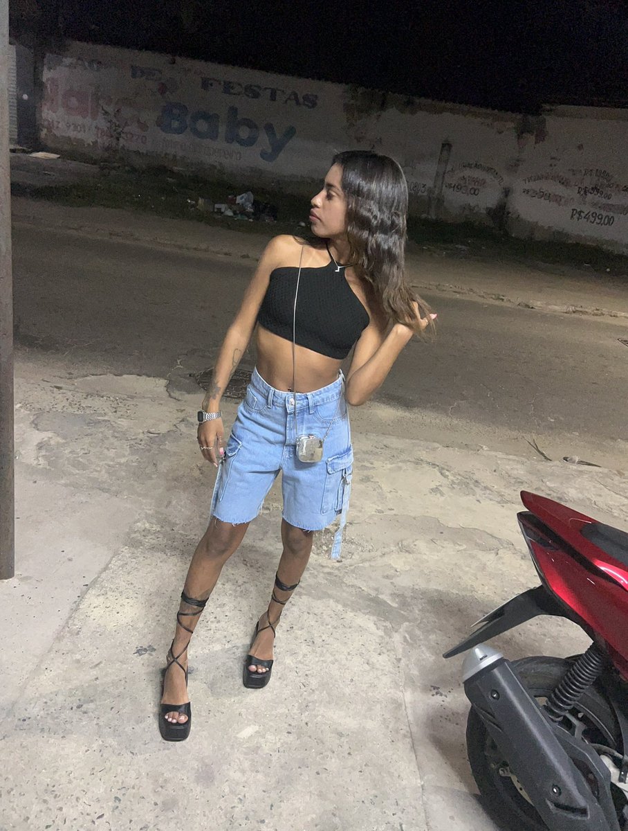badgirlloreee's tweet photo. Dona do meu sonho do meu propio negocio. 

look bolsa salto e acessórios: @LorennaModas  💖 https://t.co/k4JBfWJRXD