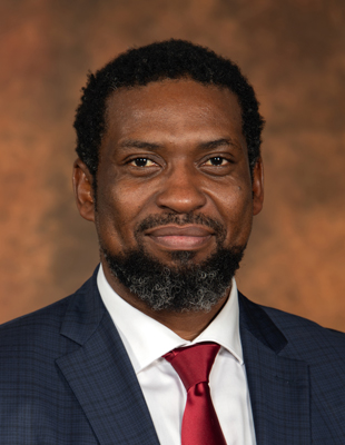 SABCNews_Radio's tweet photo. [TALKING POINT] What do you make of the new Minister of Higher Education Buti Manamela's decision to appoint administrators to three SETA's allegedly linked to an R800-million corruption scandal? 

#sabcnews #FirstTakeSA https://t.co/Q250uG6nIb