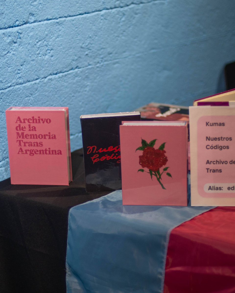 No te olvides que en📍CÓRDOBA somos sede de <a href="/ArchivoTransArg/">ArchivoMemoriaTrans</a> en @220cc en los horarios de apertura 👉 de MIE a SÁB ⌚️ de 17 a 20 hs - Costanera esq. Mendoza

Están disponibles:
🩵Nuestros Códigos 
🤍Kumas
🩷El libro rosa > Archivo de la Memoria Trans Argentina