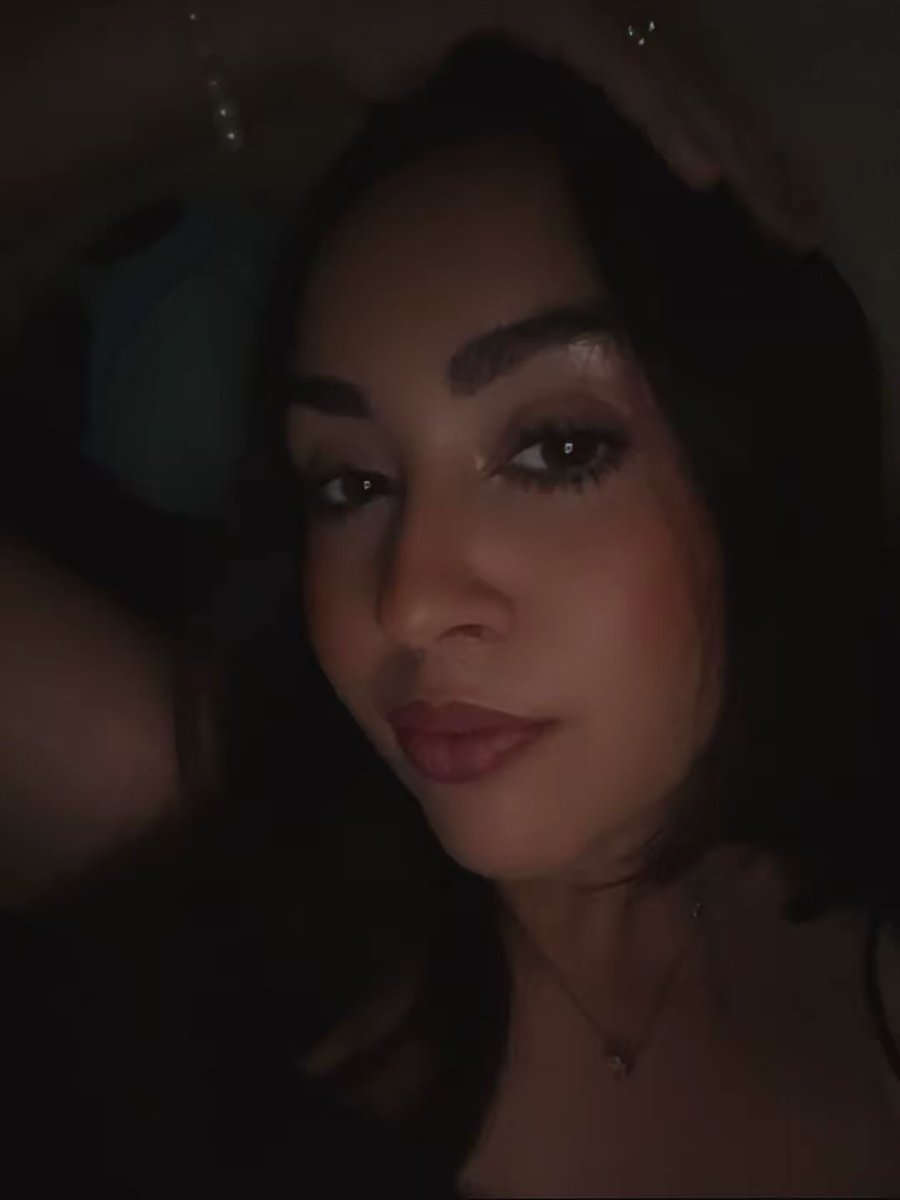 malikaheuclin's tweet photo. 🌘🥀 https://t.co/P8PaxE9b0O