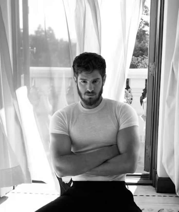 AndrewLatamUp's tweet photo. ¡FELIZ CUMPLEAÑOS ANDREW GARFIELD! 🎂

Un año más siendo nuestra inspiración, gracias por tu arte. Felices 42 🥳❤️ https://t.co/Vww3lQ1nv8