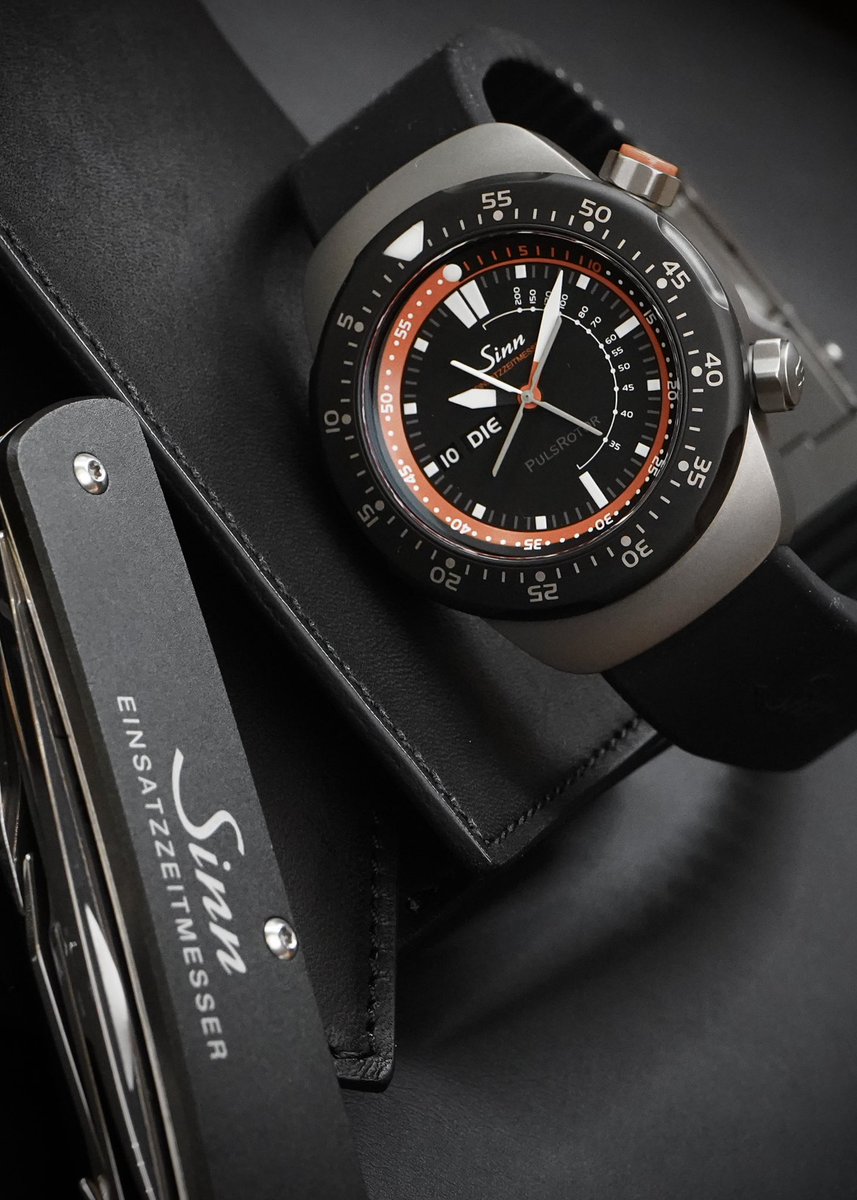 先日撮影したSinnのEZM12。
ドクターへリに搭乗する救命医師のために開発された、このツール感がたまらない。