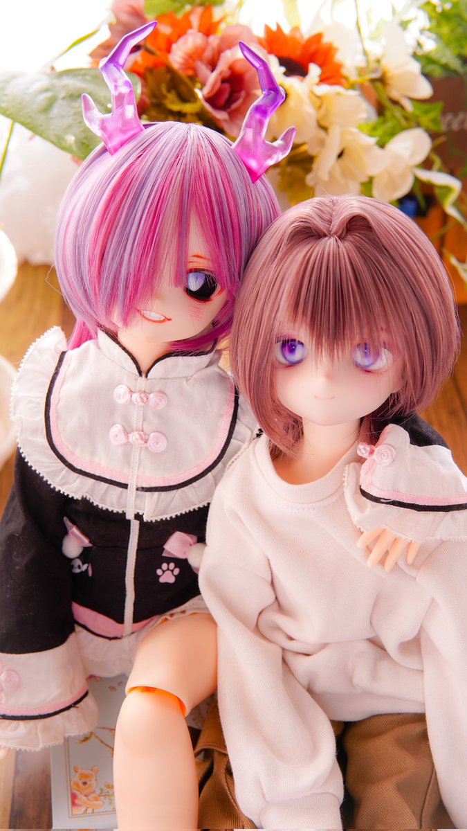 #お昼休みに一枚だけドールの写真をはろう

ショタジジイ(3桁)×ショタお兄さん(10代半ば)🥰🎵
我が家では珍しい年齢設定ですw
だってうちの子みんなお子様ですもの🥴
早くみことくんにお洋服買ってあげたい！w

#うちのこかわいい
#めいぷる工房
#PFっ子