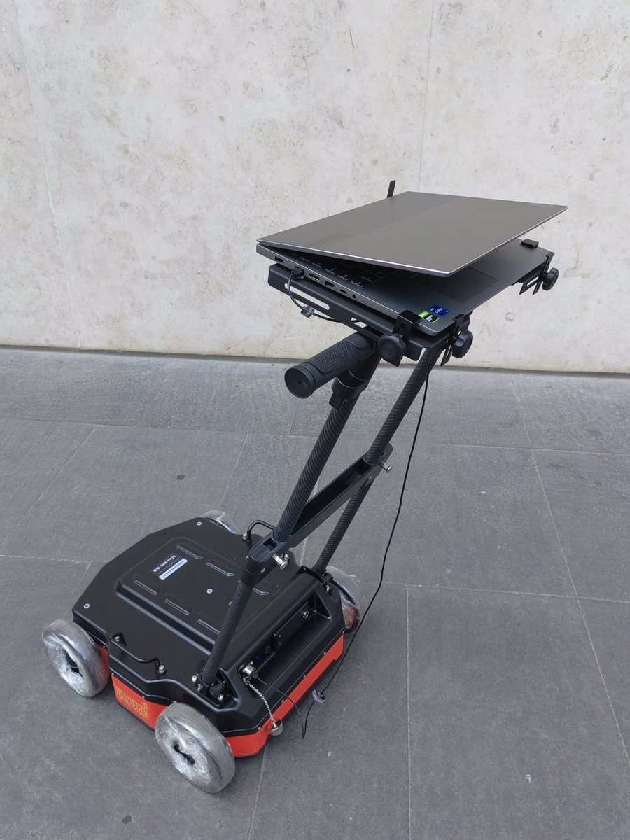 miahuang1120's tweet photo. Ground Penetrating Radar TBTGPR-20

TBTGPR-20 is a portable with cart which specially mainly for pipe detection, which equip with 200MHz and 600MHz antenna, to make the detecting more accurate.

#GPR #groundpenetratingradar #GeotechnicalEquipment #roadtesting #tunnelconstruction https://t.co/O20Oy8uc6m