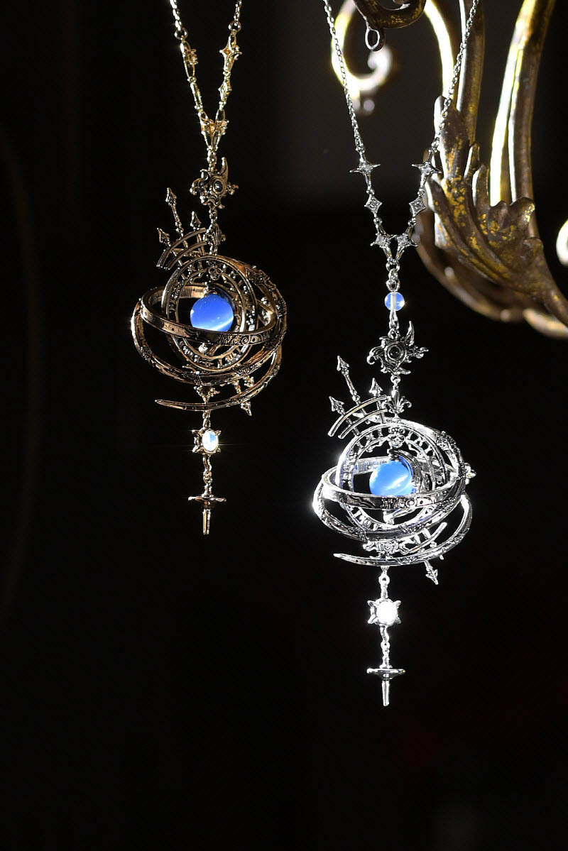 LolitaWardrobe's tweet image. More 【LilithHouse -Secret Stories of the Stars- Lolita Necklaces】Are Restocked

◆ Shopping Link &amp;gt;&amp;gt;&amp;gt; lolitawardrobe.com/lilithhouse-se…