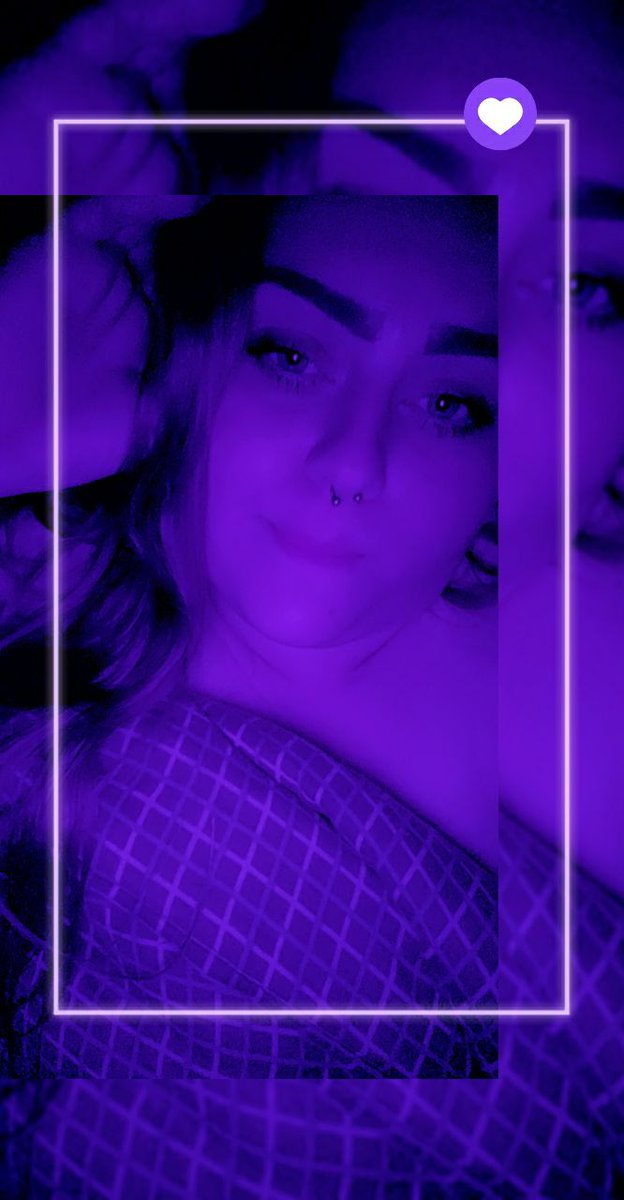 Trying to trade content for💲 support. Slide into my dms if you're interested