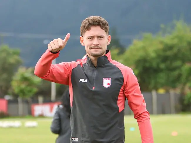 🆕Joaquín Sosa usará el #6 en Santa Fe. Hoy irá al banco en su primera convocatoria.