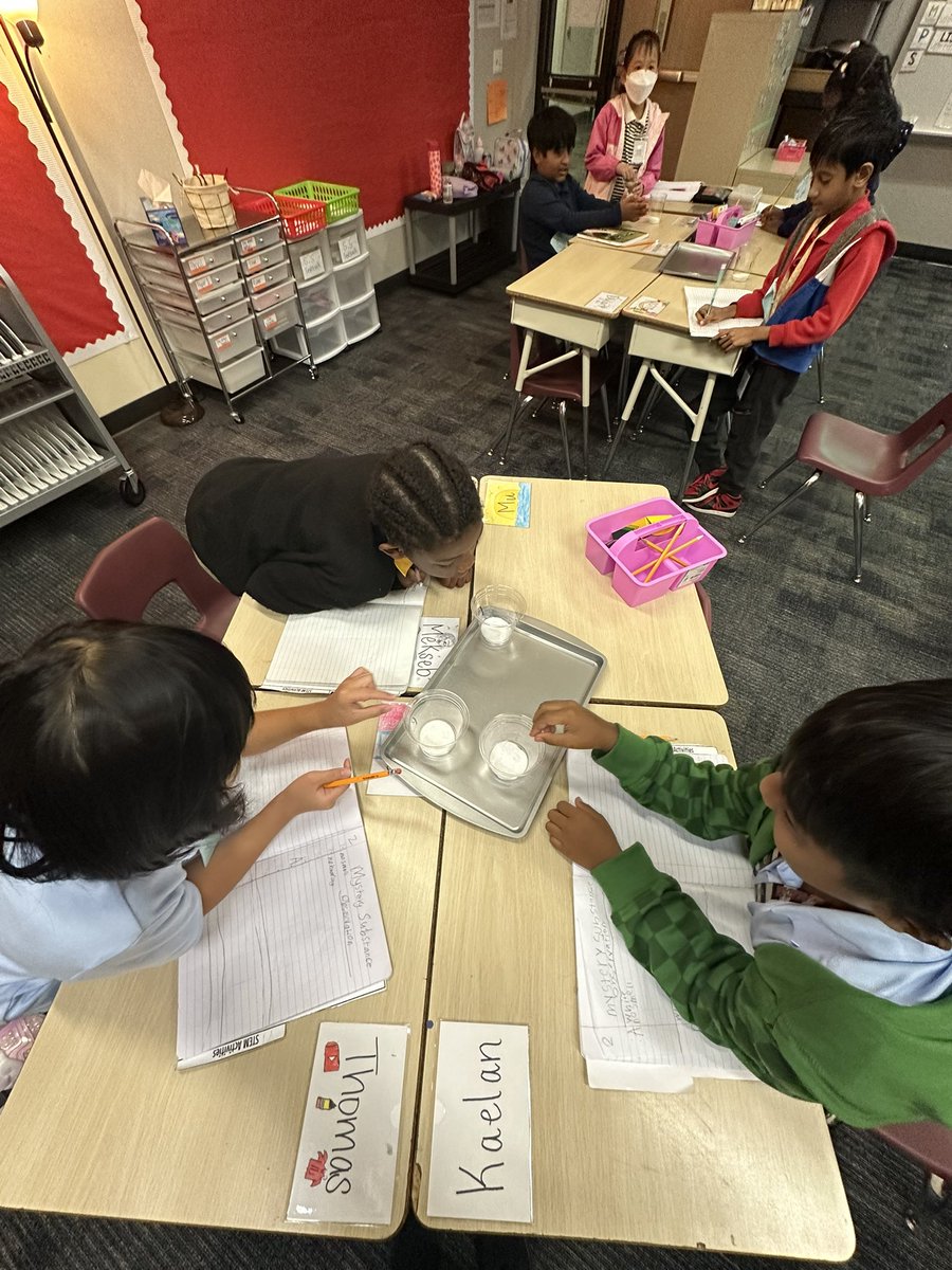 Mimi Dinh (@ms_dinhdinh) on Twitter photo Science detectives at work—observing mystery substances with our senses! 🕵️♀️🧪 <a href="/ExplorersCol/">Collins Elementary</a> <a href="/MytraCunningham/">Dr. Mytra Cunningham</a> <a href="/AliefScience/">Alief Science</a> Science detectives at work—observing mystery substances with our senses! 🕵️♀️🧪 <a href="/ExplorersCol/">Collins Elementary</a> <a href="/MytraCunningham/">Dr. Mytra Cunningham</a> <a href="/AliefScience/">Alief Science</a>