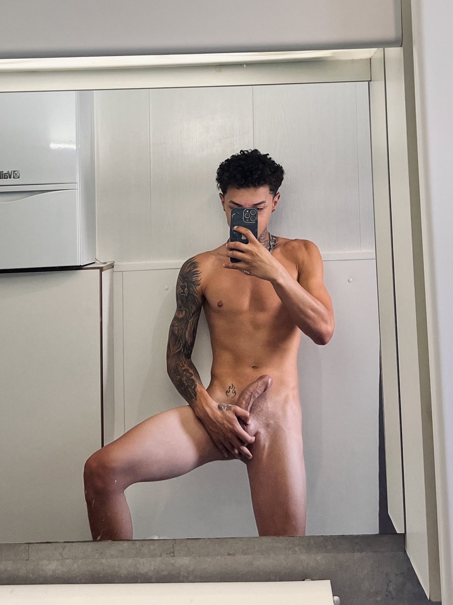 lucas ONLYFANS FREE 🔥 tweet media