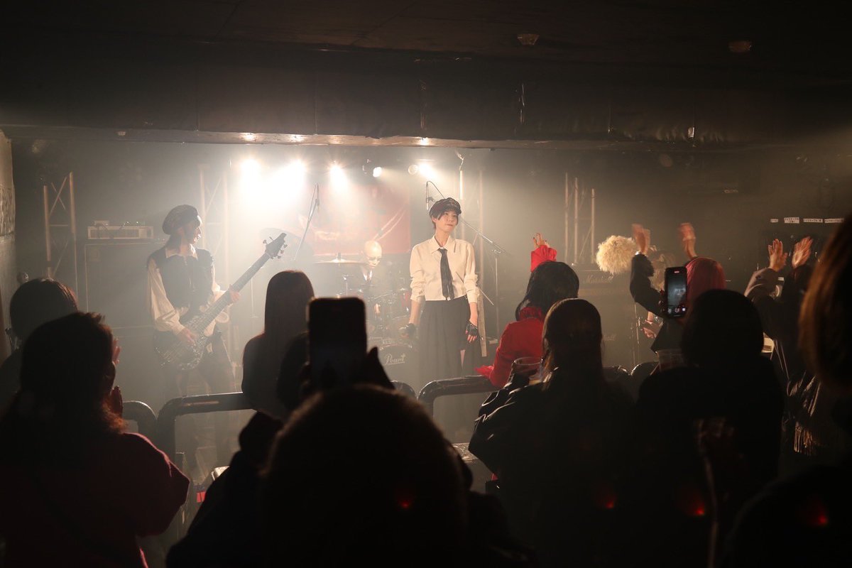 【状態悪い】NANA Black stones オーブ ライター BLACK STONERS(NANAトリビュートバンド) (@NANA25089925342) / X
