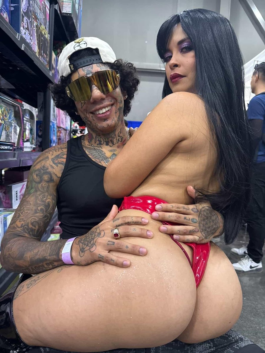 Que deli un cabrón tatuado ✨️

<a href="/AHCON5/">AH! CON</a> #9