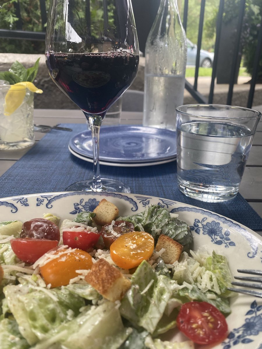 Nice evening for  al fresco dining