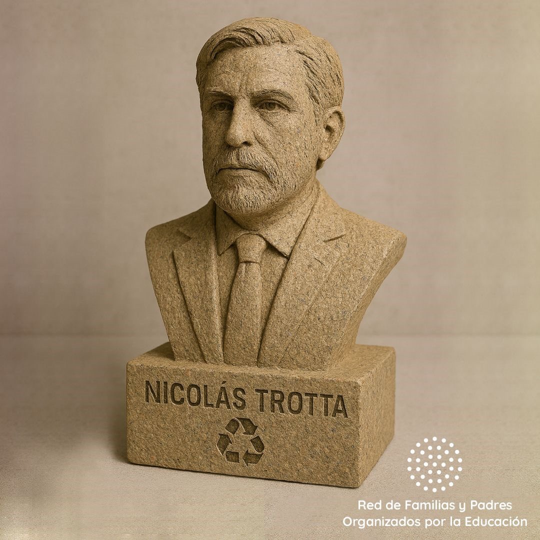 Nos enteramos que nuestro anti prócer <a href="/trottanico/">Nicolás Trotta</a> busca reciclarse en <a href="/DiputadosAR/">Diputados Argentina</a> y nos preguntamos si el 15° lugar en la lista, que le concedió @FuerzaPatriaBA, es en homenaje a los 15 meses de escuelas cerradas durante 2 ciclos lectivos de su "gestión"
#TrottaCaraDura