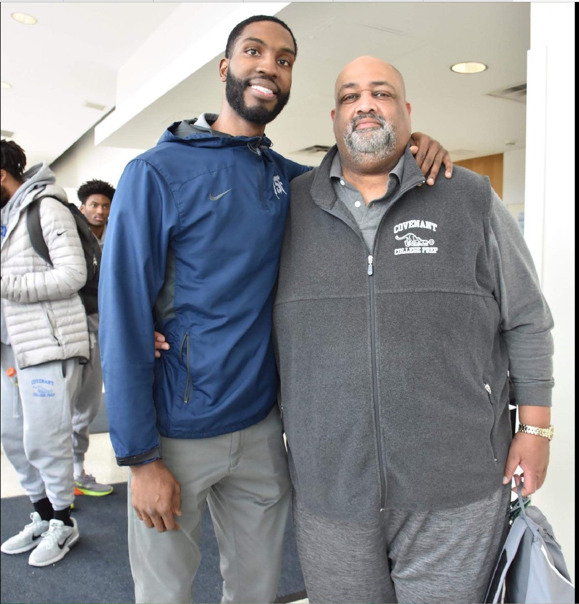 CovenantPrep's tweet image. Coach Rob Johnson/ Skill Factory Basketball (GA)
Coach Ian Turnbull Sr./ Covenant Prep (NJ)