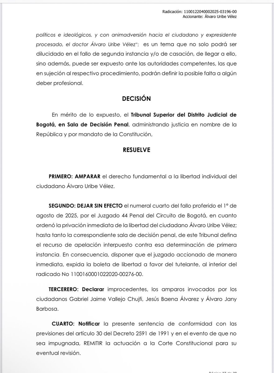 Angela Cedeño Ruiz (@angelacedeno30) on Twitter photo El tribunal de Bogotá aplicando criterios de proporcionalidad ordenó vía tutela la libertad inmediata del presidente <a href="/AlvaroUribeVel/">Álvaro Uribe Vélez</a> hasta no haber sentencia en firme.
Dice el tribunal que la jueza utilizó una argumentación vaga y precaria para justificar la restricción de la El tribunal de Bogotá aplicando criterios de proporcionalidad ordenó vía tutela la libertad inmediata del presidente <a href="/AlvaroUribeVel/">Álvaro Uribe Vélez</a> hasta no haber sentencia en firme.
Dice el tribunal que la jueza utilizó una argumentación vaga y precaria para justificar la restricción de la