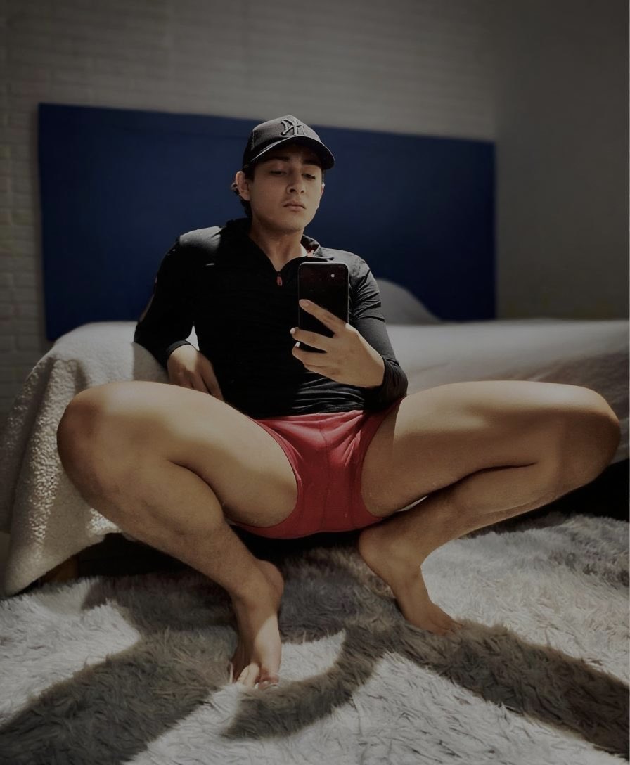 Invanillo's tweet image. 😛😛😛