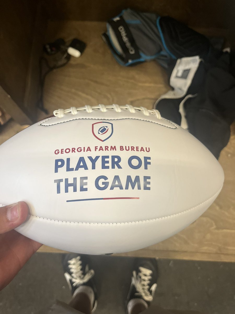 Blessed to be recognized as this weeks farm bureau player of the game‼️
Work doesn’t end here, on to next week‼️
<a href="/Sports_Walton/">Walton Tribune Sports</a> <a href="/WGWarriorFB/">Walnut Grove Football</a> <a href="/Coachcalexander/">Charles Alexander</a> <a href="/coachnate56/">Coach Stephens</a> <a href="/ReinhardtFB/">Reinhardt Football</a> <a href="/NavyFBrecruit/">Navy Football Recruiting</a> <a href="/robarmstrong41/">Rob Armstrong</a> <a href="/coachaieyoub/">Coach Adam ieyoub</a> <a href="/coachrobandrews/">Robert Andrews</a>