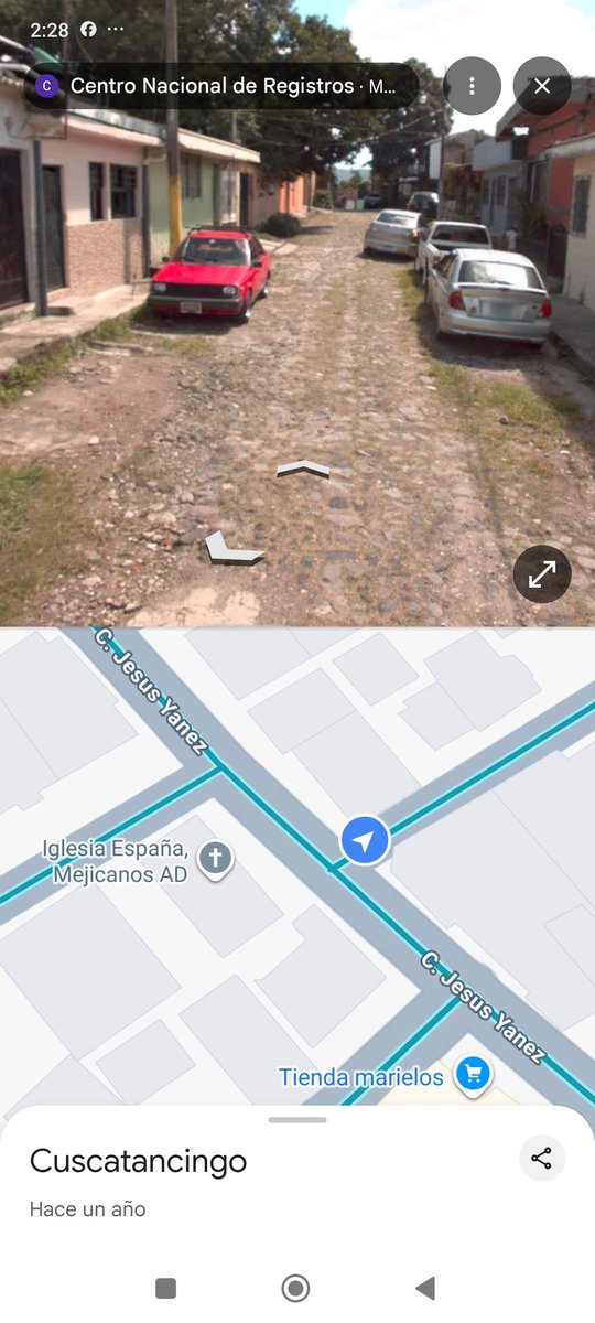 princes1076's tweet photo. @AlcaldaMejican1; @PNCSV  en Pje. Bolivar y C. Jesus Yanez en Mejicanos, los residentes se han apropiado de la calle poniendo obstáculos para que los visitantes no se parqueen teniendo ellos su cochera dejan sus carros fuera de sus casas. https://t.co/2ydiFULwub