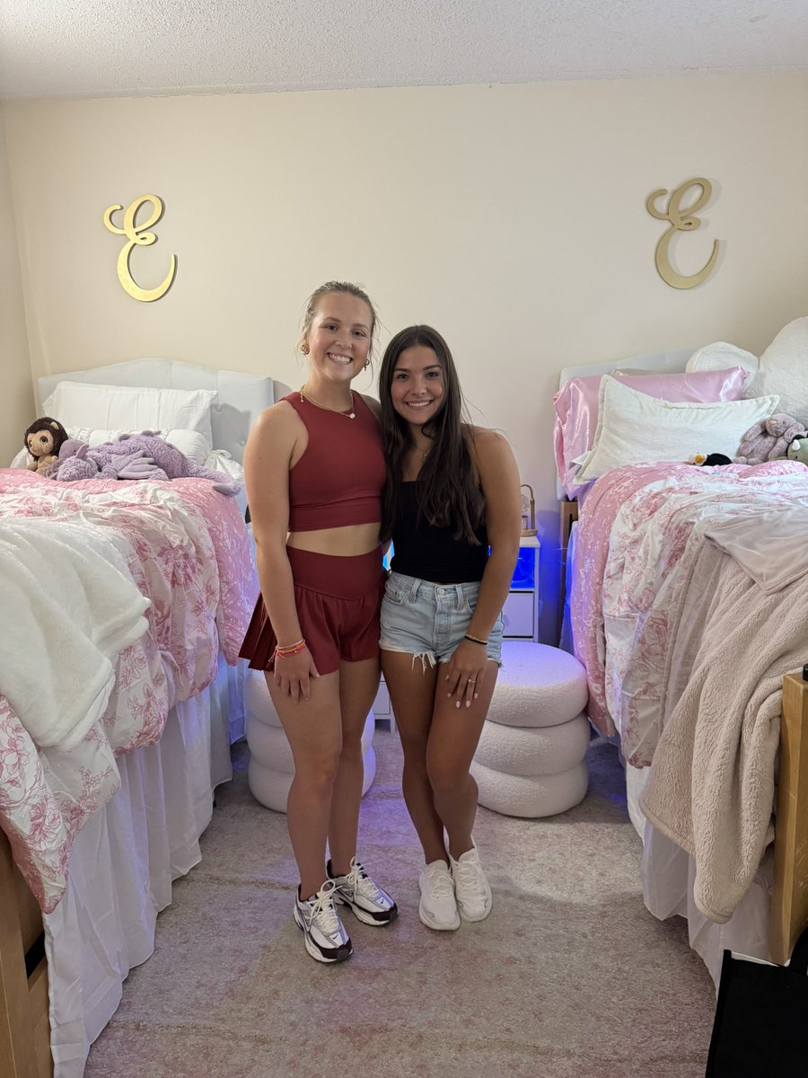 UCWV Softball tweet media