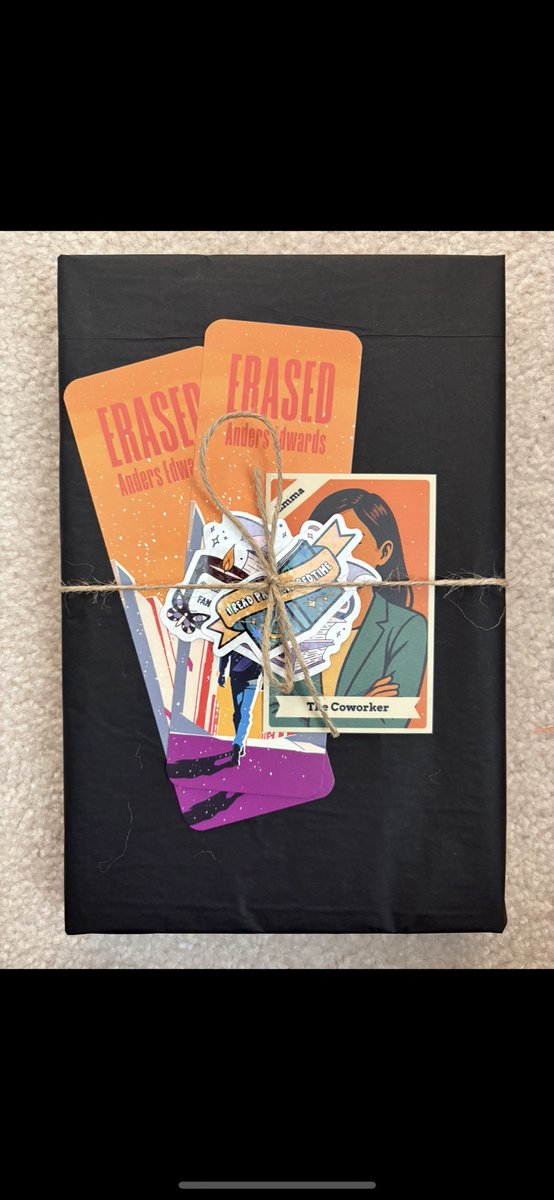 andyignite's tweet image. I’ve got hardbacks back in stock on my website and paperbacks as well. Each signed book comes with stickers, a character card and bookmark! 😁

andersedwards.com/order 

Dystopian, controlled society, first love romance, technology &amp;amp; AI