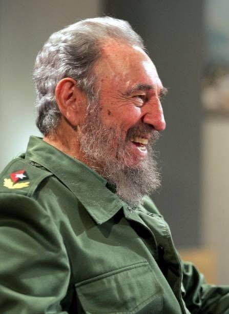 Fidel. "Los cuadros administrativos, en el seno del Partido, tienen que pensar siempre, primero que nada, como militantes del Partido". #100AñosConFidel
#LaHabanaViveEnMí