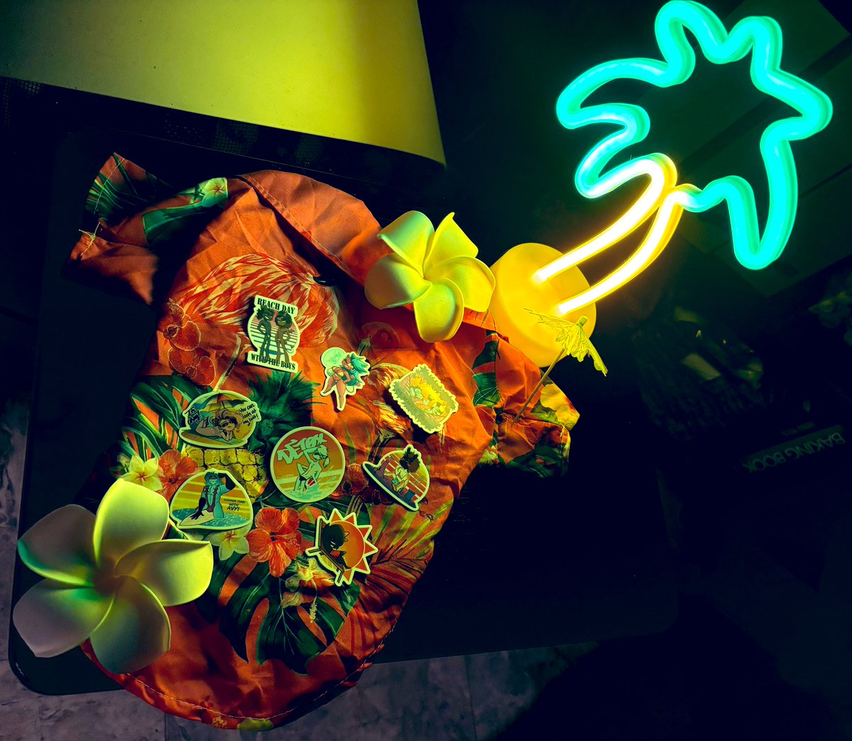 OceanSummoner13's tweet photo. Today I have received my Summer-Time stickers from @ArtBlockBizz! They came inside their cool iconic packaging!
I have the full collection and I love them all thank you so much: @dommato1💐, @AxelGear11💐, @SirsiArmageddon💐, @BasicSk3tch💐, @AverioHellPit💐, and @RealKamito💐!! https://t.co/Vo46KLmSvS