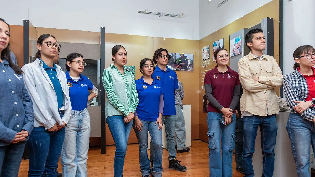 Promineria.com (@portal_mineria) on Twitter photo Se suma Peñoles al Primer Comité Educativo de Minería México 2025
promineria.com/?p=nota&id=172…
#Minería <a href="/IndPenoles/">Industrias Peñoles</a> Se suma Peñoles al Primer Comité Educativo de Minería México 2025
promineria.com/?p=nota&id=172…
#Minería <a href="/IndPenoles/">Industrias Peñoles</a>