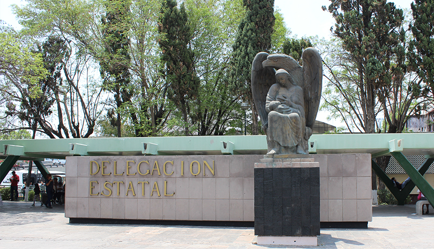 Cost of public childcare in Mexico via IMSS

$0 / week, 7pm-4pm, all meals included.

From 43 days old to four years old.