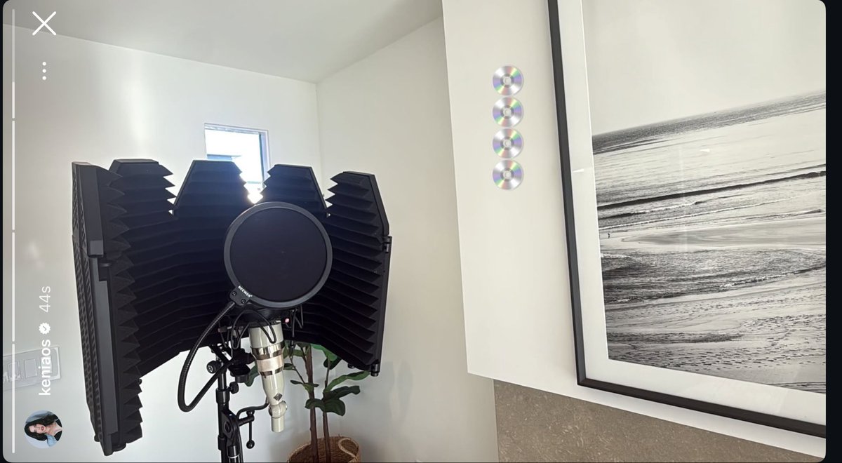 Kenia apúrate con ese disco porfa 😭