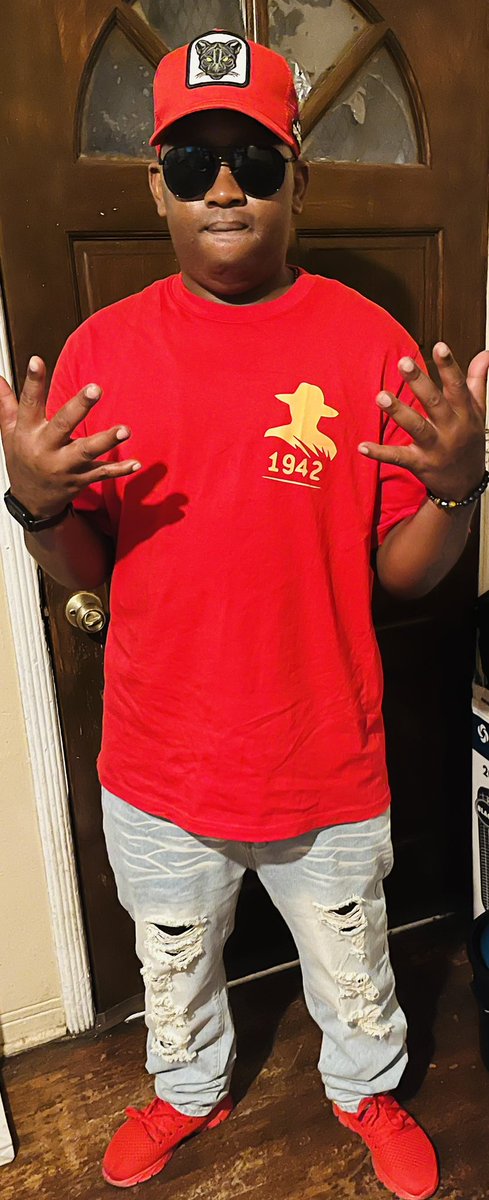 Kingdesmond (@kingdesmond3055) on Twitter photo 