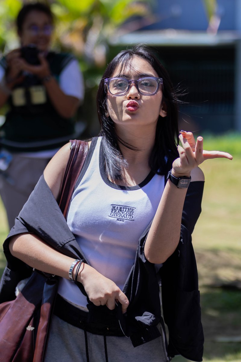 Pablo Wenas (@hgig_7) on Twitter photo At I Gusti Ngurah Rai International Airport
170825
<a href="/PS_AmandaJKT48/">Amanda Puspita</a>
#JKT48AirportFashion #hgig At I Gusti Ngurah Rai International Airport
170825
<a href="/PS_AmandaJKT48/">Amanda Puspita</a>
#JKT48AirportFashion #hgig