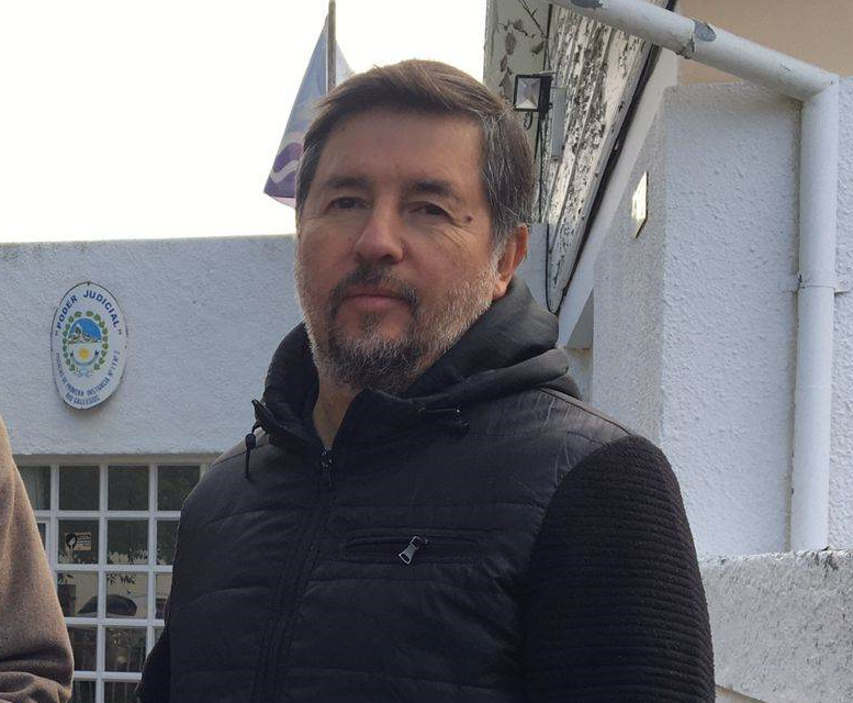 SantaCruzMundo's tweet photo. Pedro Muñoz: "Defender a Santa Cruz significa exigir más coparticipación y un trato federal" https://t.co/uLPmJsbbKb a través de @santacruzmundo https://t.co/kywzCYO30e