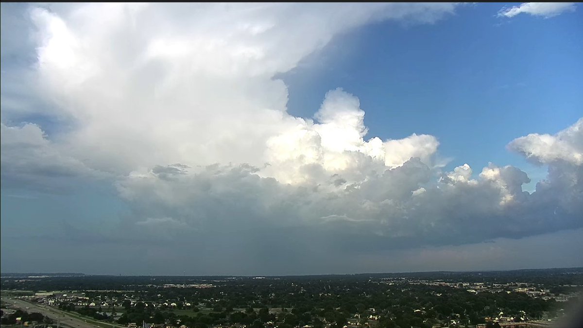 7:23 PM TUESDAY - Tracking a few strong/severe storms south &amp; east of Tulsa. For the rest of the evening, small cells like these may bubble up and produce locally strong winds, lightning and torrential rain.  They are picturesque! #Tulsa