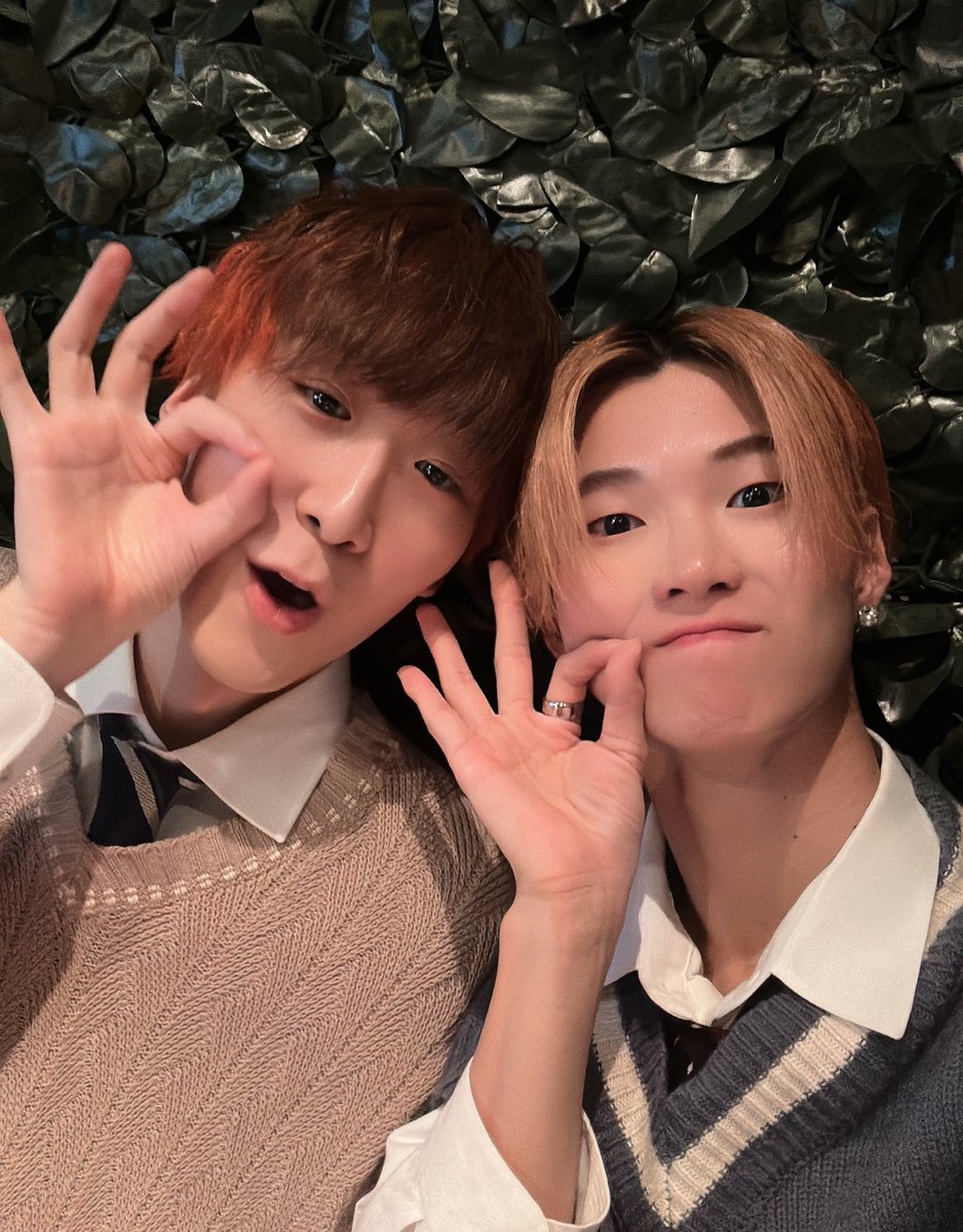 どうもおはようさん🐦‍⬛🌞
最近のTAIYOショット👌🏻

どんなTAIYOも可愛いよねぇ

この写真からエネルギーいっぱい吸収して今日も一緒に頑張ってこーねー🫶🏻