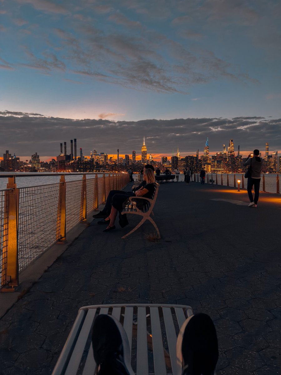 New York était magnifique ce soir encore (iPhone 16)