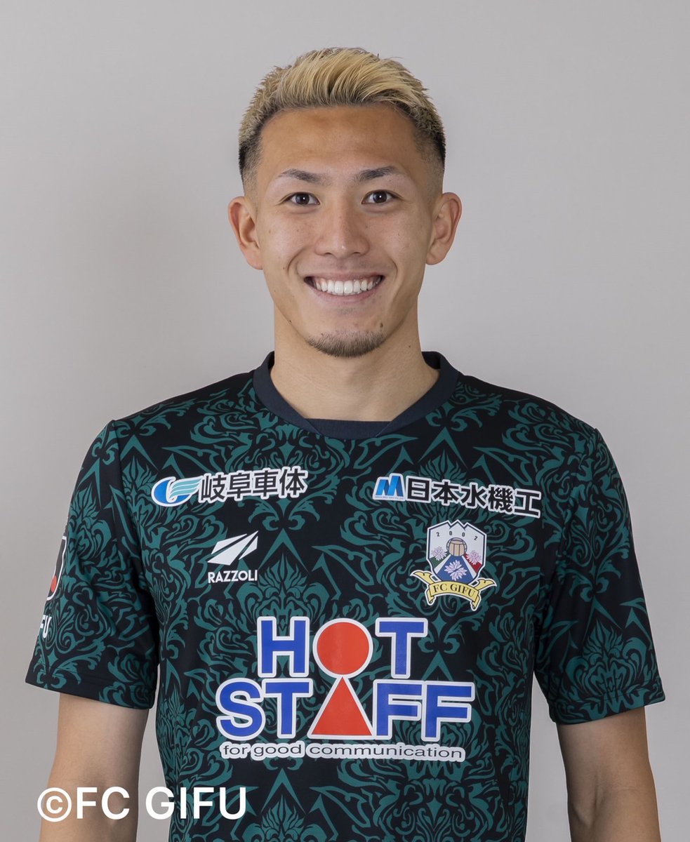 vanraure's tweet photo. 佐々木快選手 完全移籍加入のお知らせ
https://t.co/aMCrWX03Wj
#ヴァンラーレ八戸 https://t.co/agbCX3h0rh