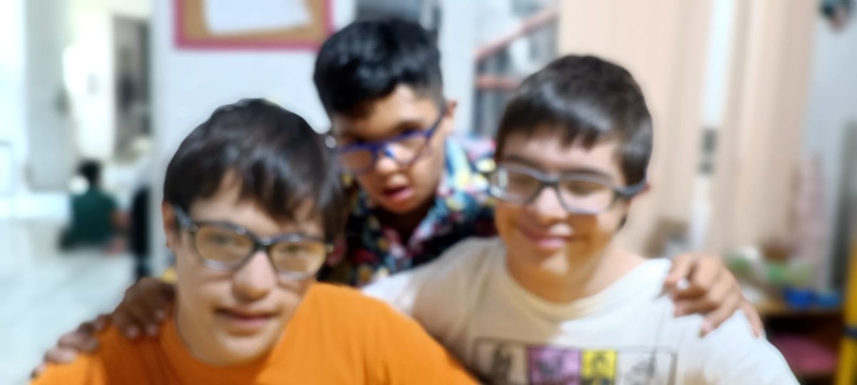 lacasadown's tweet image. niciamos con gran alegría el Ciclo Escolar 2025-2026.
Con nuevos integrantes, nuevos retos y mucho por aprender, el lunes 11 de agosto, iniciamos clases.
Les deseamos un exitoso nuevo ciclo escolar
¡BIENVENIDOS!
#LaCasaDown #LCDG #CicloEscolar2025 #iniciodecicloescolar