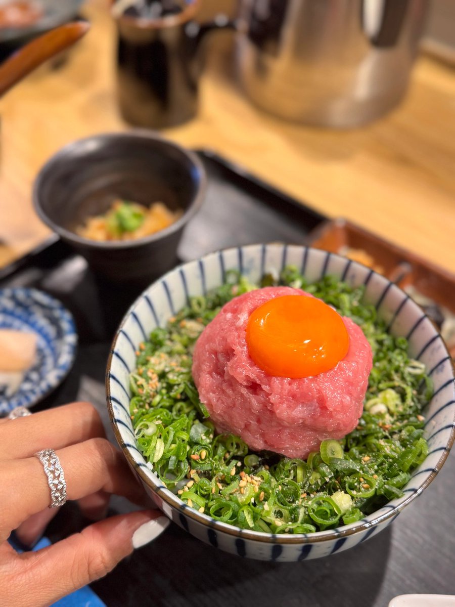 Giocsarson's tweet image. 